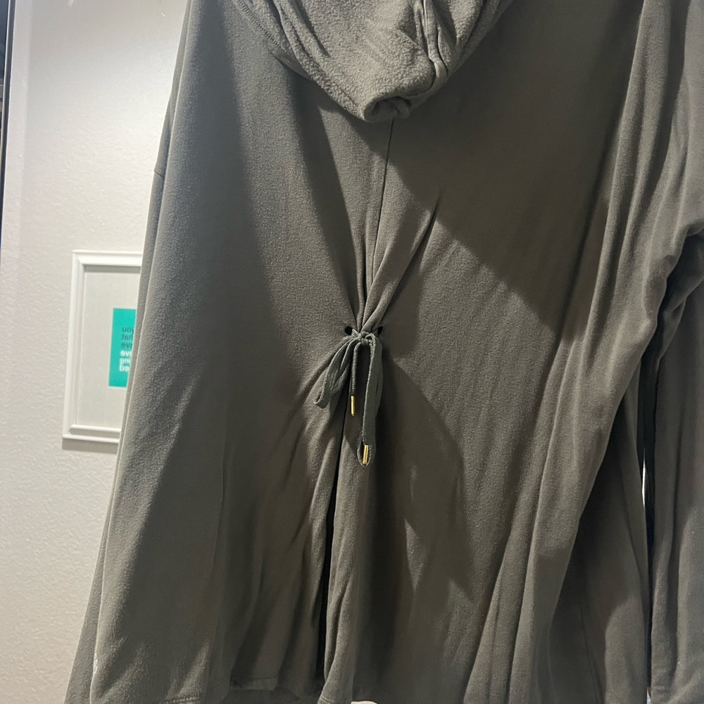 Women’s jacket - Picture 3 of 3